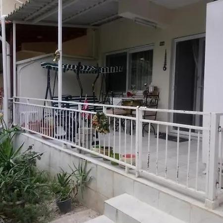 Queenpalas Privatunterkunft *